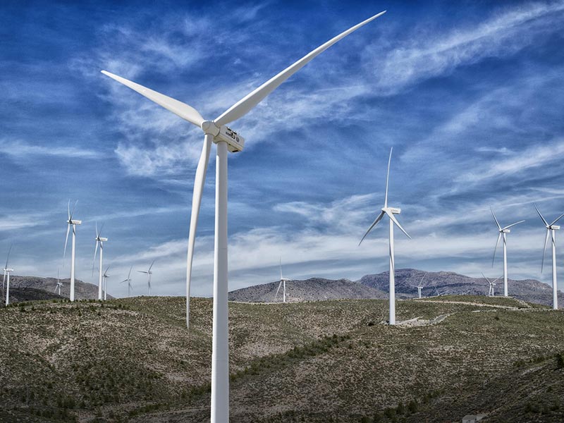 park-wind-farm-3704939_1280.jpg